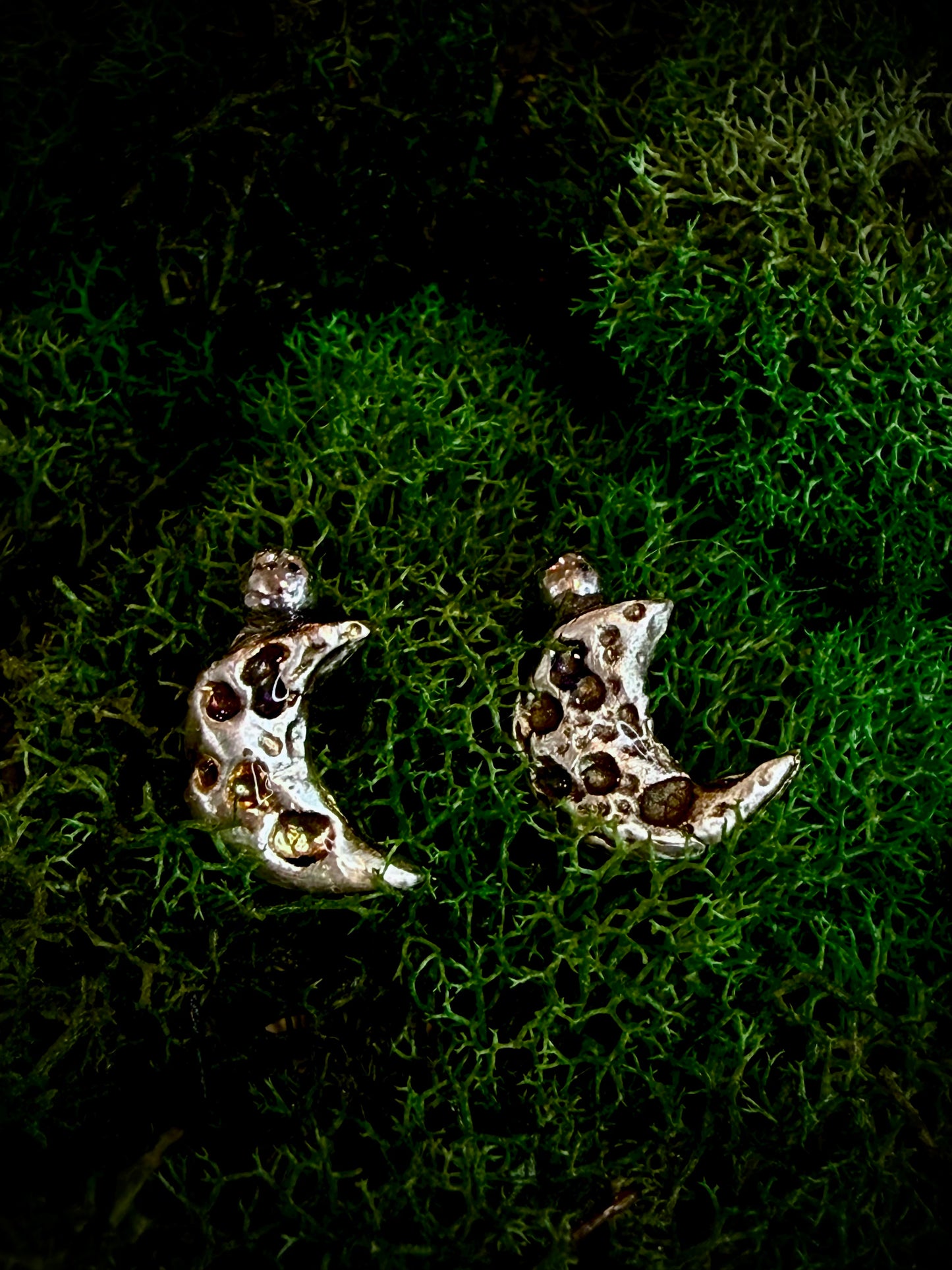Crescent Moon Crater Studs