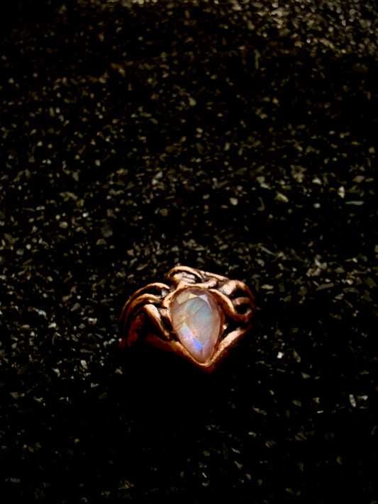 Medusa’s Crown, Abysmal Relic Ring