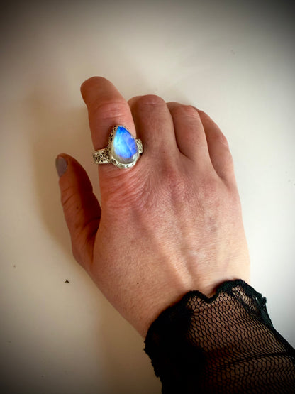 Fine Silver Moonstone Ring – Handmade Moonstone Goddess Statement Ring, Witchy Lunar Jewelry